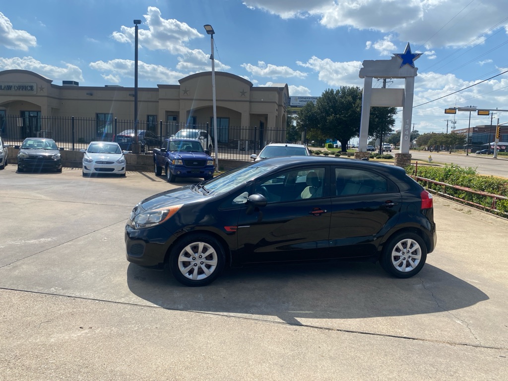 kia rio 5-door 2013 KNADM5A31D6147262 image kia rio 5-door 2013 KNADM5A31D6147262 image